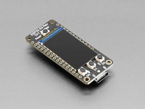 Adafruit ESP32-S3 Reverse TFT Feather - Einplatinenrechner mit 240x135 Farb-TFT-Display auf der Rückseite, ideal für IoT-Projekte. Mit nativem USB, 4 MB Flash und 2 MB PSRAM für vielseitige Anwendungen.