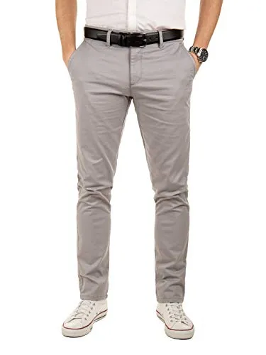 Yazubi Herren Chino Hose Dustin - Stilvolle Chinohose mit Gürtel, Grau (Gull 4R173802) - Vielseitige Chinohose Dustin von YAZUBI mit passendem Gürtel. Ideal für Büro und Freizeit. Hochwertiger Baumwoll-Mix sorgt für hohen Tragekomfort und eine moderne, schlanke Silhouette.