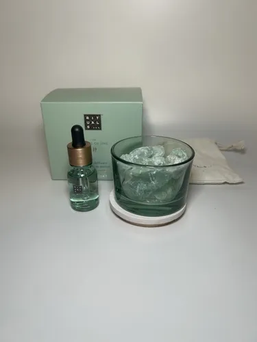 The Ritual of Jing Night Mineral Stone Diffuser – 20 ml - Düfte & Aromen, mineralischer Diffuser mit Lavendel & Jujube – sorgt für Ruhe & Entspannung beim Einschlafen.