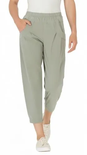 Stehmann Rachell-650 Sommerhose mit Faltendetails - Leichte Sommerqualität mit elastischem Bund und praktischen Eingrifftaschen. Faltendetails sorgen für einen modischen Look. Ideal für entspannte Tage!