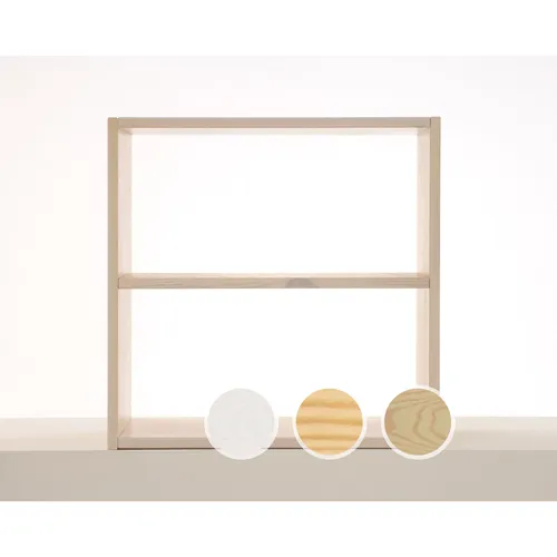 INFANSKIDS großer Würfel in Kiefer weiß - Gestalten Sie Ihr Kinderzimmer mit diesem vielseitigen Würfel. Kombinieren Sie ihn mit passenden Regalen aus der Serie für eine ordentliche und stilvolle Lösung. Erhältlich in 2 Größen und 3 Holzarten.