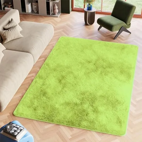 TAPISO Silk Teppich Shaggy rutschfest Grün 120 x 170 cm - Flauschiger Shaggy-Teppich mit langem, weichem Flor für ein gemütliches Zuhause. Ideal für Wohnzimmer und Schlafzimmer. Rutschfeste Unterseite sorgt für Sicherheit und Komfort. Pflegeleicht und geeignet für Fußbodenheizungen.