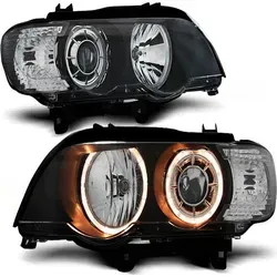 Scheinwerfer Angel Eyes für BMW X5 E53 (99-03) Schwarz - Hochwertige Scheinwerfer in Schwarz für BMW X5 E53, ausgestattet mit LED Standlichtringen und integriertem Blinker. Einfache Montage an originalen Befestigungen, ideal für eine individuelle Optik.