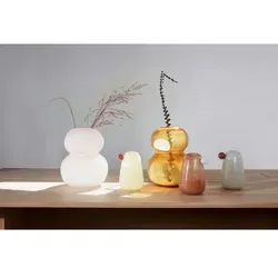 OYOY Living Design Vase, Rot, Glas - 20 cm - Stilvolle mundgeblasene Vase aus der Inka-Serie von OYOY Living Design. Ideal zur Dekoration in jedem Raum, ob mit Blumen oder allein. Ein einzigartiges Wohnaccessoire für Ihr Zuhause.