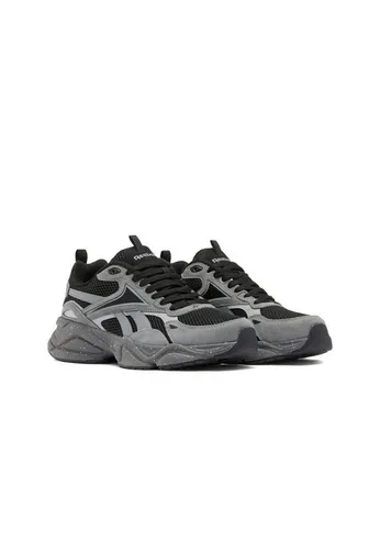 Reebok Charge Run - Sportlicher Laufschuh - Leichter und bequemer Laufschuh mit strapazierfähiger Gummisohle für hervorragende Traktion. Das mehrlagige Obermaterial sorgt für Komfort und Stil, ideal für den Alltag und sportliche Aktivitäten.