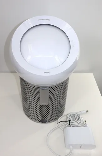 DYSON Pure Cool Me BP01 Luftreiniger & Ventilator - Luftreiniger und Ventilator in einem, entfernt 99,95% der Allergene mit HEPA-Filter und sorgt für kühlenden Luftstrom – ideal für persönliche Nutzung.