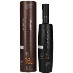 Bruichladdich Octomore 16.2 - 5 Jahre - Sherry, Wine & Port Casks - Whisky mit außergewöhnlicher Fasskombination für ein komplexes Geschmackserlebnis. Trockenfrüchte, Nüsse und Lagerfeuerrauch vereinen sich harmonisch.