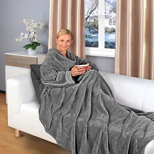 Gräfenstayn® Kuscheldecke mit Ärmeln und Fußtasche - Flauschige Anziehdecke für kalte Tage (Grau, 200x170cm) - Die kuschelige Anziehdecke aus weichem Mikrofaser-Fleece sorgt für angenehme Wärme und Bewegungsfreiheit. Ideal für gemütliche Abende oder unterwegs. Mit praktischen Taschen für Smartphone und Co. - pflegeleicht bis 40° waschbar.