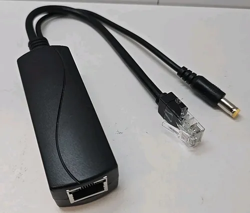 Revotech Gigabit PoE Splitter 48V to 12V 2A, 5.5x2.5mm DC IEEE 802.3af/at