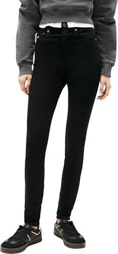 Tommy Jeans Sylvia HGH SKN DH4288 Skinny Women's Denim - Jeans im Skinny Fit, aus weichem Material für optimalen Tragekomfort. Der 5-Pocket-Style ist ideal für Büro und Alltag und setzt mit der gestickten Tommy Jeans Flag modische Akzente.