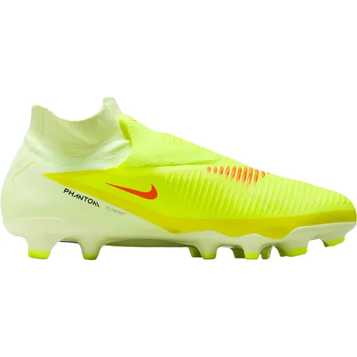 Nike Performance Phantom 6 High Pro FG Attack Fußballschuh gelb|schwarz 45,5 EU - Hochwertiger Fußballschuh für Naturrasen, Größe 45,5. Das leichte Flyknit-Obermaterial sorgt für optimale Ballkontrolle und Tragekomfort.