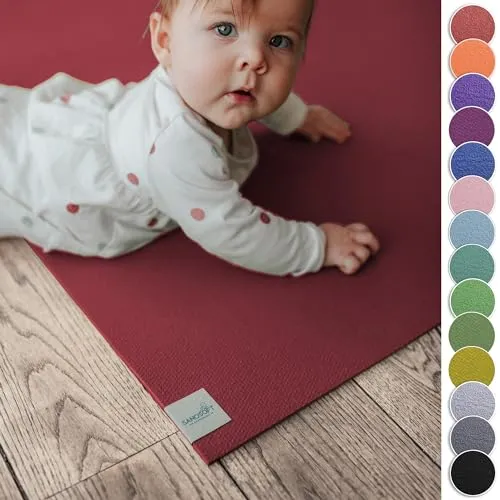 Sanosoft Krabbelmatte Rot 180x100 cm – Oeko-Tex® Standard 100 - Hochwertige Krabbelmatte aus 100% EcoPure-Foam, rutschfest und abwaschbar. Ideal für drinnen und draußen, bietet sie optimalen Schutz bei ersten Krabbelversuchen.