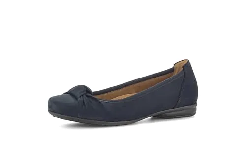 Gabor Damen Klassische Ballerinas - Damen-Ballerinas in klassisch elegantem Design, aus hochwertigem Rauleder und Glattleder, ideal für den Alltag dank leichter Mehrweite (G) und bequemer Latexsohle.