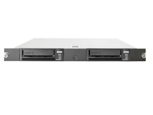 HPE StoreEver LTO-8 Ultrium Bandlaufwerk - Server - Zubehör, bietet eine Kapazität von bis zu 30 TB und sorgt für zuverlässige und kosteneffiziente Datensicherung.