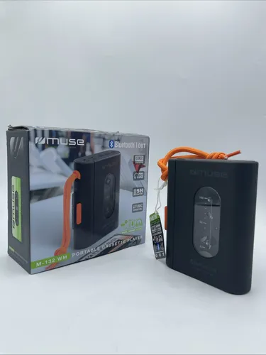 MUSE Kassettenspieler - Tragbarer Kassettenspieler mit Bluetooth und USB-C - Tragbare Kassettenspieler mit Semi-Auto-Stop-Funktion für müheloses Abspielen und stylischem Design. Genießen Sie Ihre Musik überall mit flexiblen Anschlussmöglichkeiten!