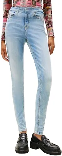 Skinny-fit-Jeans TOMMY JEANS "NORA MR SKNY" Damen, Gr. 32 - Damen-Skinny-fit-Jeans von Tommy Jeans, knöchellang mit Waschung und Logo-Badge. Langlebig und elastisch für optimalen Tragekomfort, ideal für vielfältige Outfits.