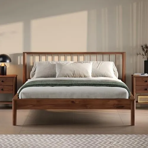 IDIMEX Massivholzbett APOANA, 140x200 cm - Modernes Holzbett mit stabilem Roll-Lattenrost, hergestellt aus massivem Kiefernholz in eleganter Kastanienfarbe – ideal für erholsame Nächte.