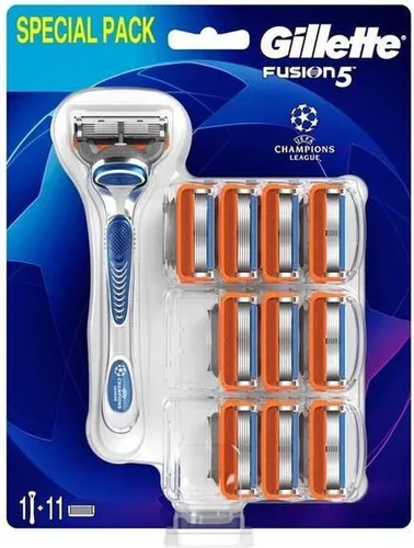 Gillette Fusion 5 Rasierer + 11 Rasierklingen - Herren Rasierklingen mit 5 Klingen für eine sanfte und gründliche Rasur, ideal für empfindliche Haut und perfekte Kontrolle.