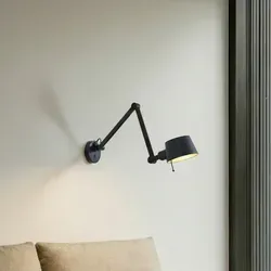 Lucande Wandleuchte Silka, 1 x 15 W LED - Moderne Wandleuchte in Schwarz und Gold, ideal für Wohnzimmer, Schlafzimmer oder Arbeitszimmer. Verstellbar für individuelle Beleuchtung, dimmbar mit externem Dimmer für flexible Lichtgestaltung.