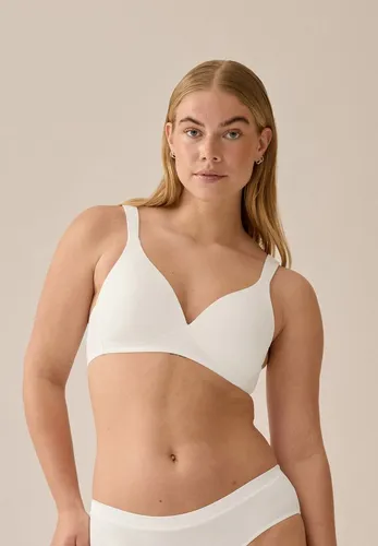 NATURANA Everyday Wednesday Padded Soft Bra - Weiß D 85 - Funktionsunterwäsche für Damen mit leicht gepolsterten Cups, die natürlichen Halt bieten. Ideal für täglichen Komfort und eine elegante Silhouette.