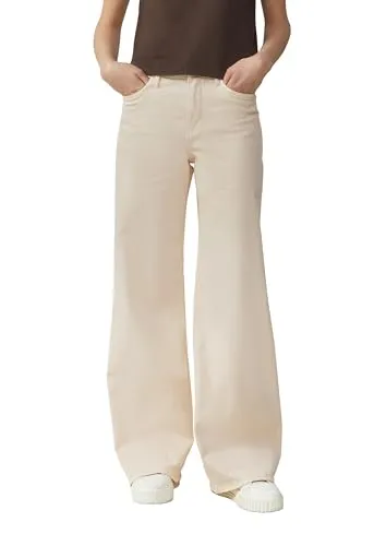 s.Oliver Weite Jeans Suri - Beige Four-Pocket Style - Bequeme Jeans im Four-Pocket Style, aus atmungsaktivem Stretch-Denim, ideal für lässige Outfits und vielseitig kombinierbar.