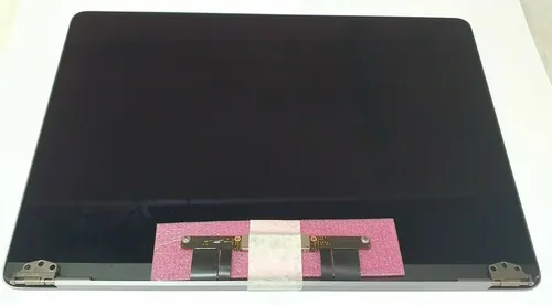 Apple MacBook Air 13,3“ i5 256 GB SSD - Space Grey 2019 - Leichter Laptop mit 8 GB RAM und Retina Display für brillante Farben. Ideal für Büroarbeiten und unterwegs, ausgestattet mit macOS 14.0 und beeindruckender Leistung.