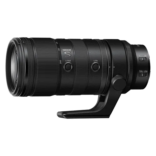 Nikon NIKKOR Z 70-200mm f/2.8 VR S II - Leichtes S-Line Teleobjektiv mit nur 998 g, ideal für anspruchsvolle Aufnahmen. Schnelle f/2.8 Blende und fortschrittliche Bildstabilisierung sorgen für gestochen scharfe Bilder in jeder Situation.