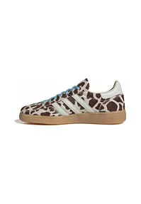Damen Sneaker HANDBALL SPEZIAL 411/3EU - Klassischer Damen Sneaker aus weichem Veloursleder mit sportlich-eleganter Silhouette. Ideal für moderne Casual-Looks dank ikonischer Designelemente und optimalem Tragekomfort.