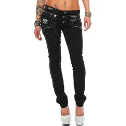 Cipo & Baxx Regular-fit-Jeans BA-CBW0313 – Schwarz mit modernen Details - Stylische Regular-fit-Jeans mit aufgenähten Reißverschlüssen und mehreren Logos. Ideal für den Alltag, pflegeleicht und aus einer hochwertigen Baumwollmischung gefertigt.