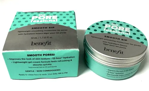 Benefit Cosmetics The POREfessional Smooth Sip Gesichtscreme 50 g - Make-up Feuchtigkeitscreme mit Niacinamide, die Poren glättet und 12 Stunden lang hydratisiert. Ideal für alle Hauttypen, sorgt für ein gleichmäßiges und geschmeidiges Hautbild.