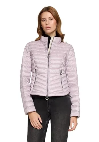 Gil Bret Damen Steppjacke für den Sommer - Moderne Steppjacke mit tailliertem Schnitt und hohem Stehkragen. Praktische Taschen und ein Zweiwege-Reißverschluss bieten Komfort und Bewegungsfreiheit. Ideal für kühle Übergangstage.