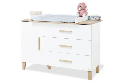PINOLINO Wickelkommode „Lumi” extrabreit - Praktischer Wickeltisch mit abnehmbarem Aufsatz - Wickeltisch 'Lumi' extrabreit, ideal für die Aufbewahrung von Wickelutensilien. Mit Self-Soft-Close-System für sicheres Schließen und abnehmbarem Wickelaufsatz, vielseitig nutzbar als Sideboard.