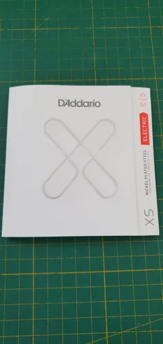 D'Addario XSE1052, 10-52 Light Top/Hvy Btm, XS Nickel Coated Gitarrensaiten für