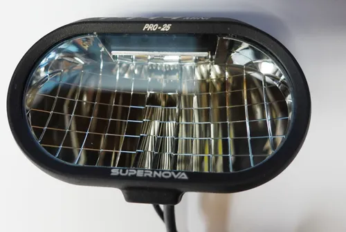 Top Supernova E-Bike Scheinwerfer M99 Mini PRO 25 - Fahrradbeleuchtung mit Hi/Lo Leuchte, kompakt und leicht (123 g), ideal für sicheres Fahren bei Nacht.