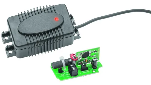 ELV Bausatz Externe DCF-Antenne DCF-ET1 - Sonstige, hochwertiger Bausatz für eine externe DCF-Antenne, ideal für präzise Zeit- und Datensynchronisation.