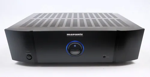 Marantz MM7025 Endverstärker schwarz – 2x170W Leistung - Verstärker & Vorverstärker mit 2 Kanälen, 2 Jahre Händlergewährleistung und kraftvollem Klang für Ihr Audio-Setup.