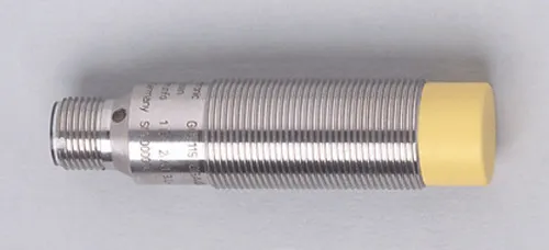 ifm Electronic Induktiver Sensor M18 x 1 PNP GG711S - Industrie-Induktive Näherungssensoren, zuverlässige Erkennung von Metallobjekten für präzise Automatisierungslösungen
