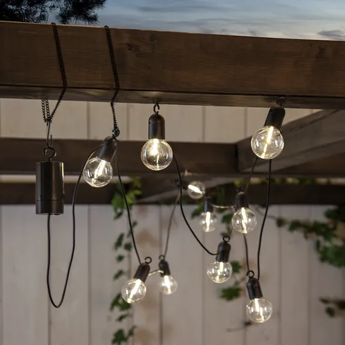 Star LED-Lichterkette 'Fiesta', 10-teilig, transparent - Dekorative LED-Lichterkette Fiesta mit 10 warmweißen Filament-LEDs auf 3,6m Länge. Ideal für stimmungsvolle Abende im Freien dank Timerfunktion und wetterfestem Design.