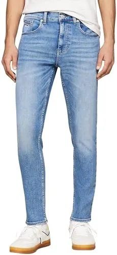 Slim-fit Jeans TOMMY JEANS "AUSTIN SLIM TPRD" für Herren - Hochwertige Slim-fit Jeans in Denim Medium, ideal für lässige Outfits. Schmal zulaufendes Bein für eine moderne Silhouette und strapazierfähiges Material für langanhaltenden Tragekomfort.