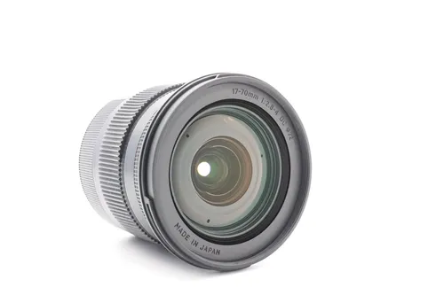 Sigma 17-70 mm f/2,8-4 DC Macro OS HSM für Canon - Standardobjektiv mit Autofokus und manueller Fokussierung, ideal für vielseitige Aufnahmen dank 17-70 mm Brennweite und hoher Lichtstärke von f/2.8-4.0.