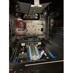 Gasline Gas Standherd SHGG6060FGWB - 60cm Gasbackofen mit Thermostat, Grill und Umluft, ideal für kreative Kochabenteuer. Umrüstbar auf Propan/Flüssiggas und mit energieeffizientem A-Klasse Backofen.