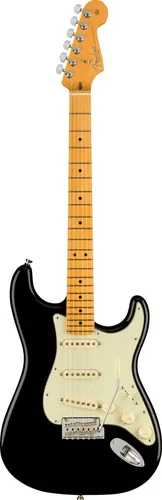 Fender AM Pro II Strat MN BLK B-Stock - B-Stock E-Gitarre im ST-Style mit Erle-Korpus und Ahorn-Hals; ausgestattet mit V-Mod II Single-Coil Tonabnehmern für herausragenden Klang; inklusive Koffer und voller Garantie.