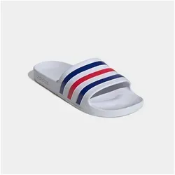 adidas Adilette Aqua Sandale - Leichte Badesandale - Schnell trocknende Badesandale mit weichem Cloudfoam Fußbett für maximalen Komfort am Strand oder Pool.