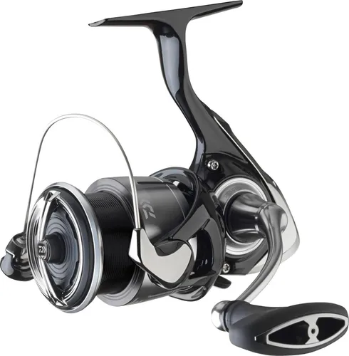 DAIWA 23 Lexa LT5000-C Spinningrolle - Angelrolle für Süßwasserfischen, leicht mit Aluminiumspule und 12 kg Bremskraft, ideal für alle Süßwasserfische.