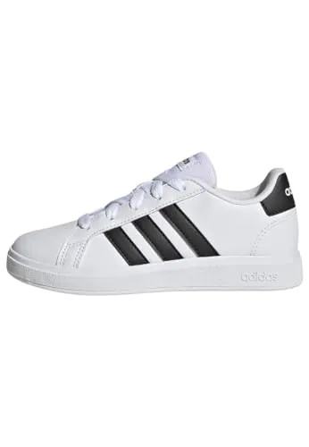 ADIDAS SPORTSWEAR "GRAND COURT LIFESTYLE TENNIS LACE-UP" Sneaker, Gr. 32 - Sneaker für Kinder im Tennis-Style der 70er, mit flexibler Gummi-Cupsohle für sicheren Grip und einem Recycling-Anteil von mindestens 50 %.