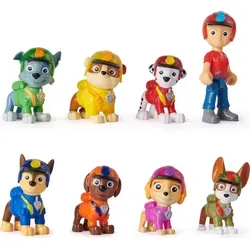 PAW Patrol Jungle Pups – 8-teiliges Spielfiguren-Geschenkset - Sortier- & Stapelspielzeug mit 7 Hundefiguren und Ryder, detailgetreu in Dschungel-Uniformen, zum Nachspielen von Abenteuern und Förderung der Fantasie für Kinder ab 3 Jahren.