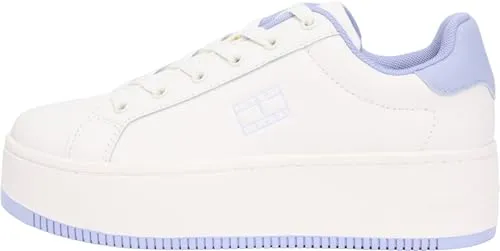 Tommy Jeans TJW FLATFORM ESS MU Plateausneaker – Sportlicher Freizeitschuh in Weiß - Stylischer Plateausneaker mit 5 cm Absatzhöhe und 4 cm Plateau. Ideal für modische Akzente im Alltag. Bequemes Textil-Innenmaterial und sportlicher Look mit Kontrastbesatz.