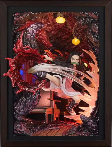 Demon Slayer: Kimetsu no Yaiba PVC Statue Nezuko Kamado - Detailreiche PVC Statue der beliebten Figur Nezuko Kamado aus Demon Slayer, ca. 36 cm groß, ideal für Sammler und Fans, inklusive stabiler Base in ansprechender Fensterbox.