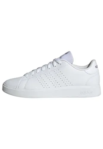 adidas Herren Advantage Base 2.0 Shoes - Komfortabler Sneaker in Cloud White - Herren-Sneaker aus recycelten Materialien mit Cloudfoam Comfort Einlegesohle für ein weiches Tragegefühl und reguläre Passform.