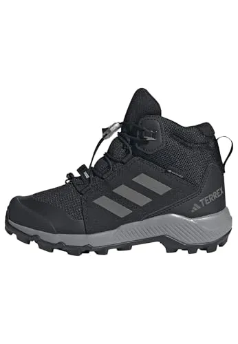 ADIDAS Kinder Multifunktionsstiefel Terrex Mid GORE-TEX - Wanderschuhe für aktive Kids mit wasserdichter GORE-TEX Membran, dämpfender EVA-Zwischensohle und hervorragendem Grip – ideal für jede Entdeckungstour!